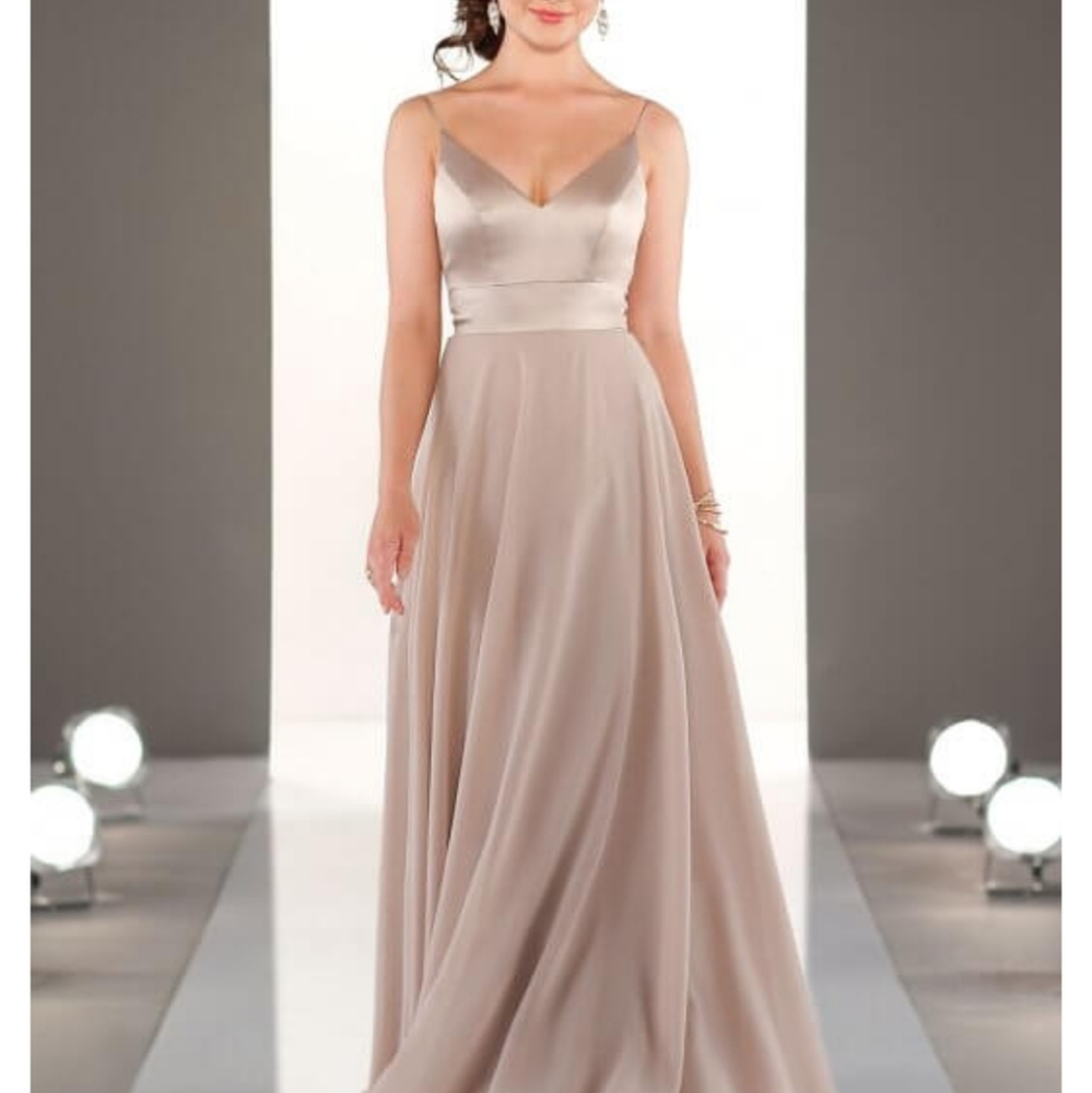 Sorella Vita Blush Dress